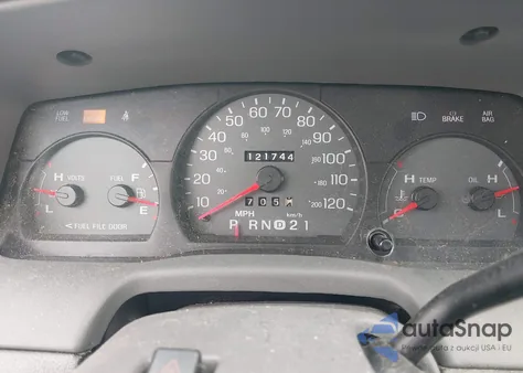 2004 Mercury Grand Marquis Gs z USA, uszkodzony, nr VIN 2MEFM74W94X640476